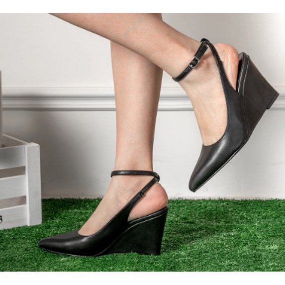 Outdoor Loafers Fashionable and Comfortable Leather Walking